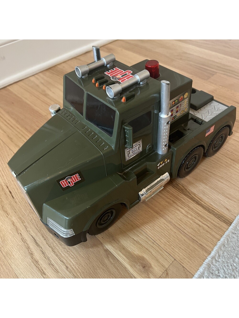 GI JOE Hasbro Vintage 2001 Semi 6-Wheeled Truck Vehicle Toy Funrise 2HQ-12